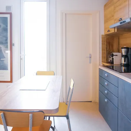 Apartment Face A La Baie Des Sables D'olonne - 4 A 6 Pers *